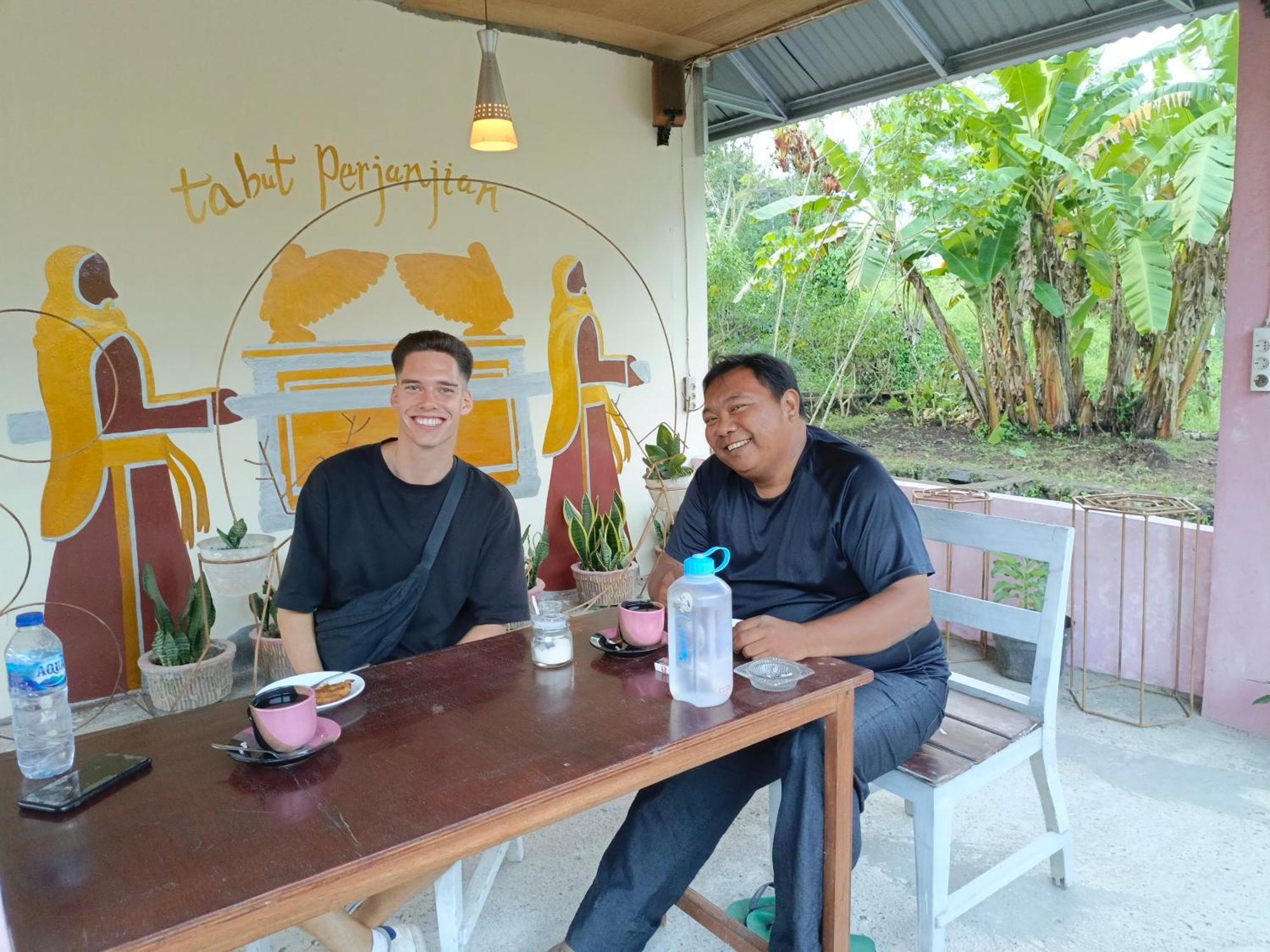 Talaga Tomohon Home Stay And Fishing Pond Esterno foto