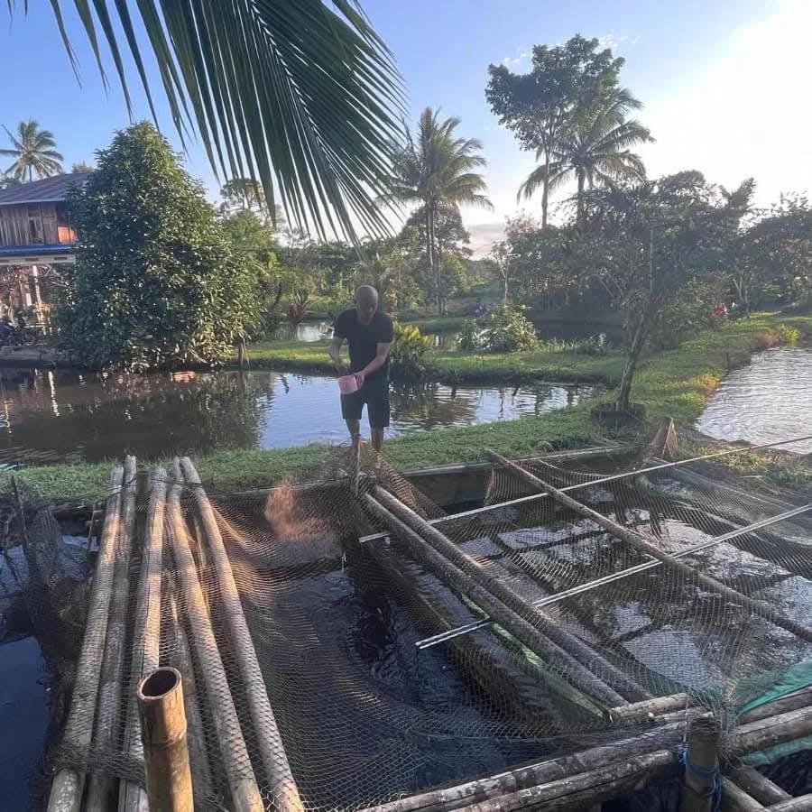 Talaga Tomohon Home Stay And Fishing Pond Esterno foto